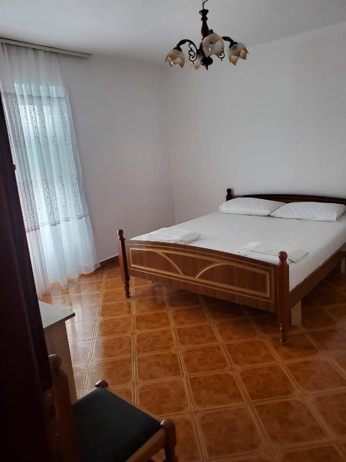 Lake Ohrid Guesthouse "Villa Valentina" Pogradec Extérieur photo